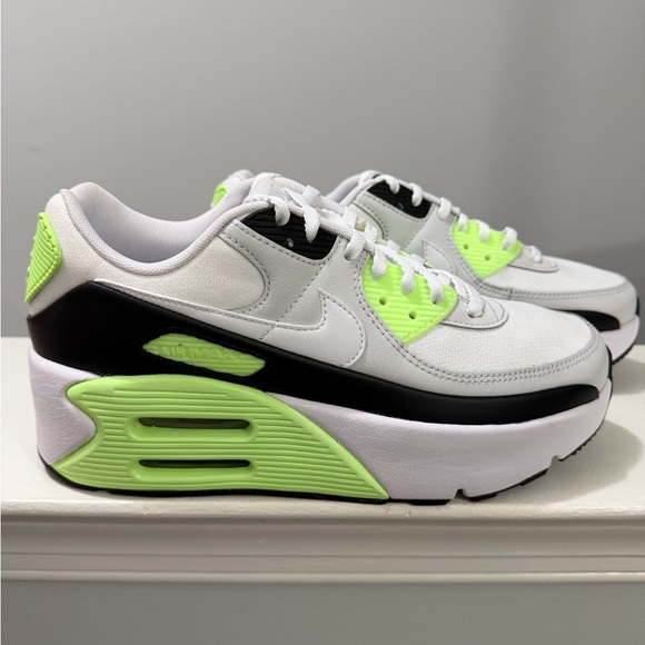 NIKE WOMENS AIR MAX 90 LV8 SNEAKERS-Photon Dust/White-Lime-Black-SIZE 8.5 - Picture 11 of 17